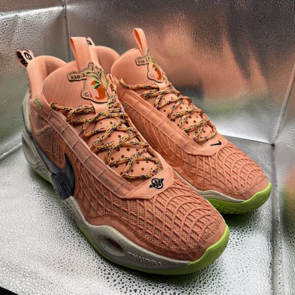 Size 11.5 Nike Cosmic Unity Apricot Orange Mens Basketball Shoes DA6725-800 - Picture 3 of 10